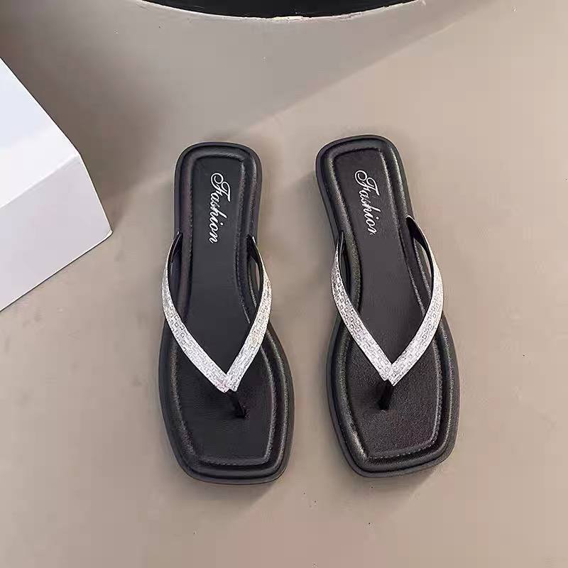 Girls Stylish Slippers Black Zml code:12